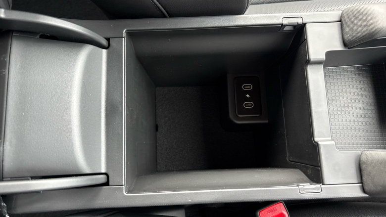 Hyundai IONIQ 6 239kW Ultimate 77kWh 4dr AWD Auto Electric Saloon